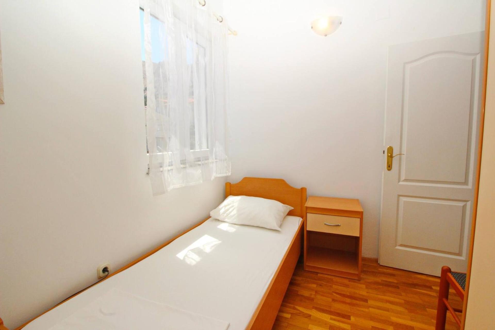 Apartments Lovincic Baška Buitenkant foto