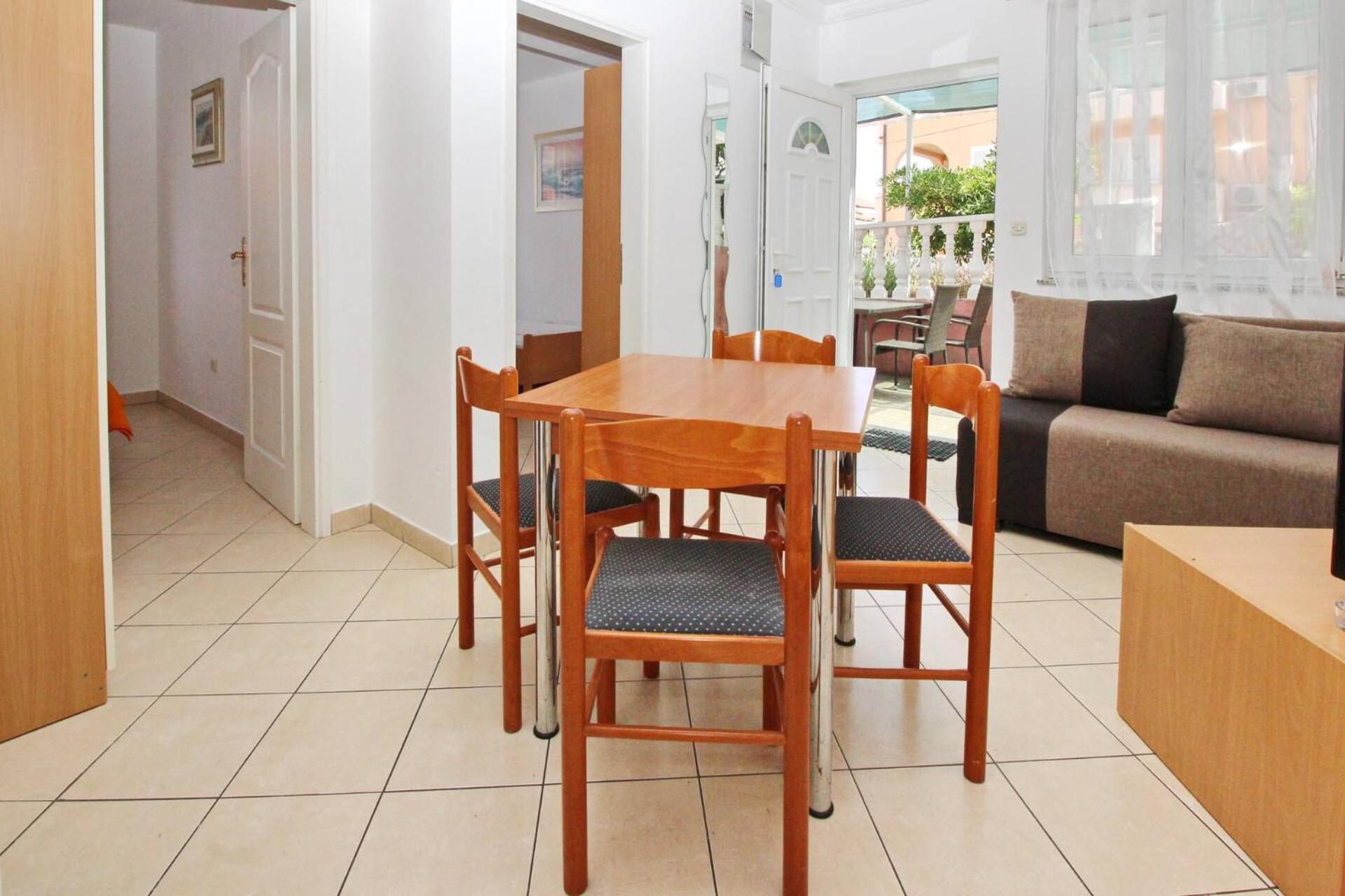 Apartments Lovincic Baška Buitenkant foto