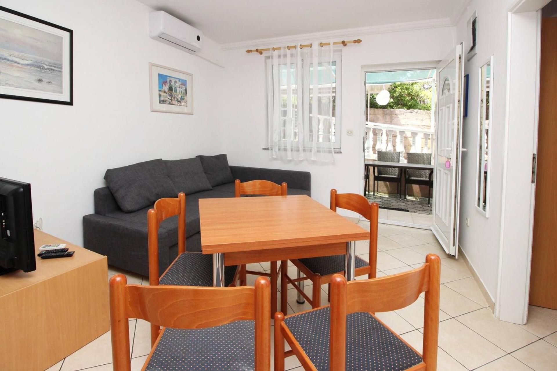 Apartments Lovincic Baška Buitenkant foto